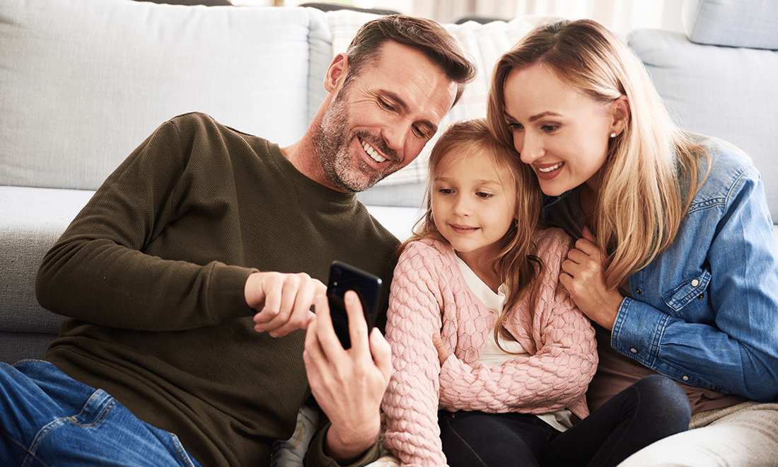 ¿Le regalo un celular a mi hijo?